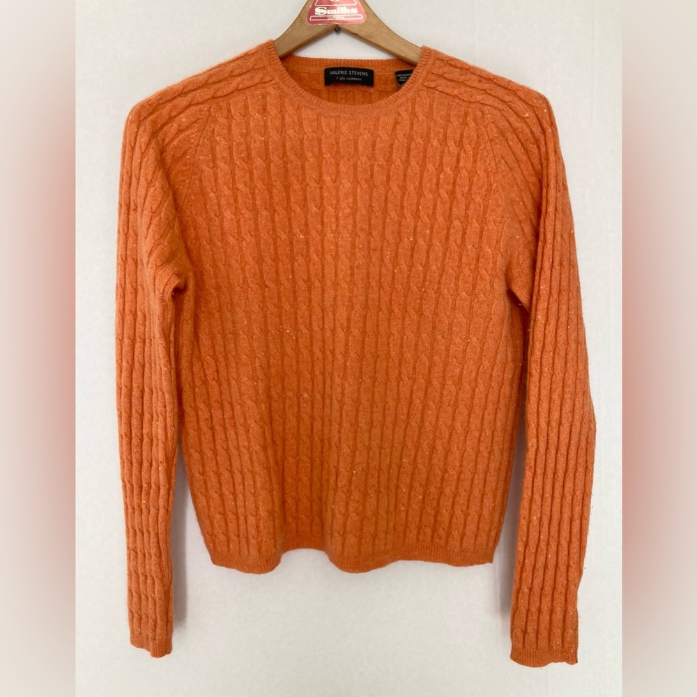 Valerie Stevens GUC Size Medium 100% Cashmere Cable Knit Sweater